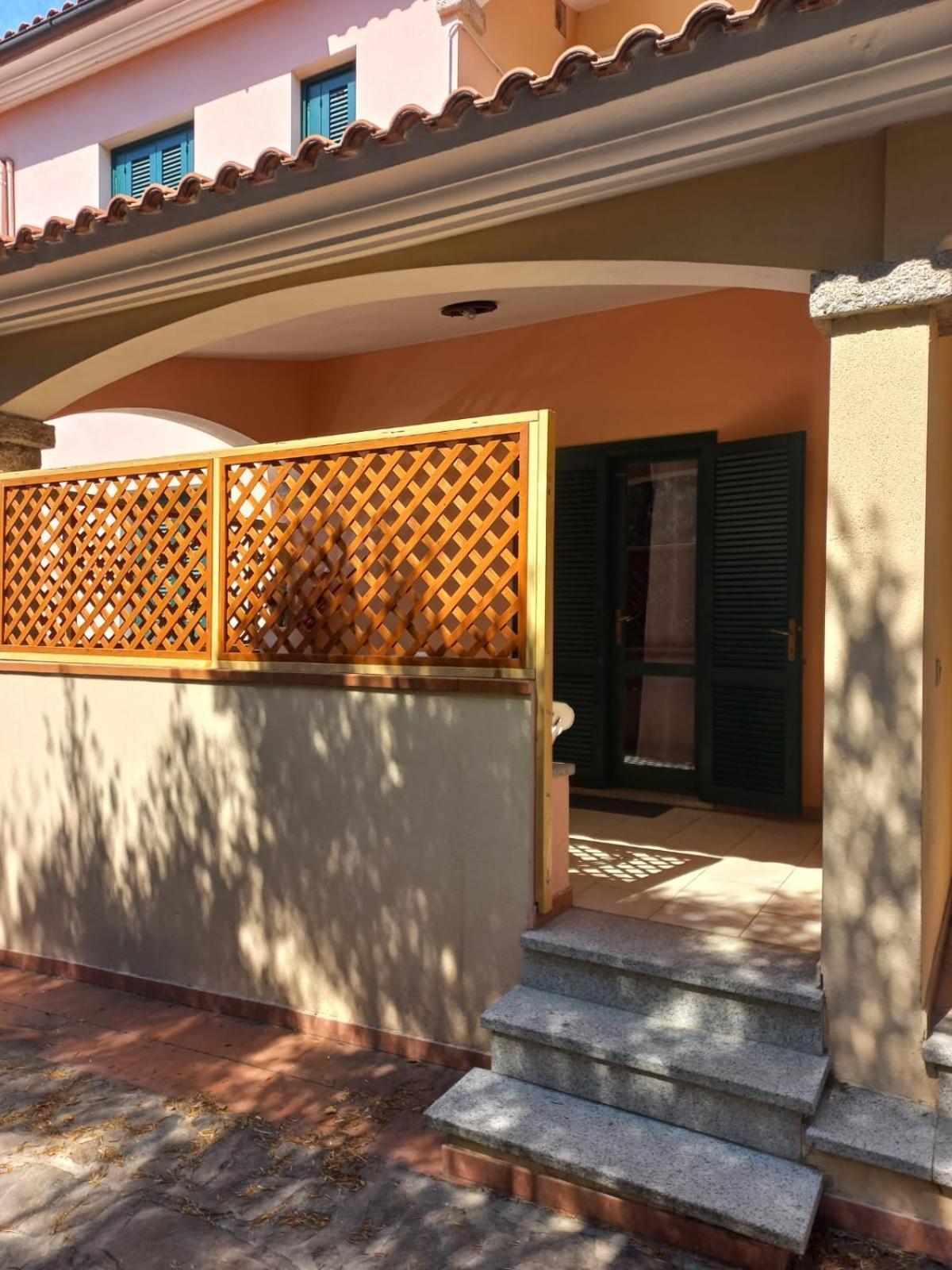 Residence La Funtana San Teodoro  Extérieur photo